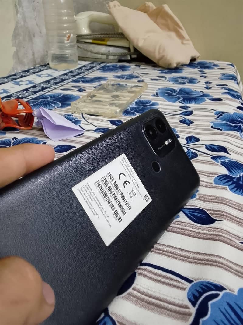 Realme 1 2