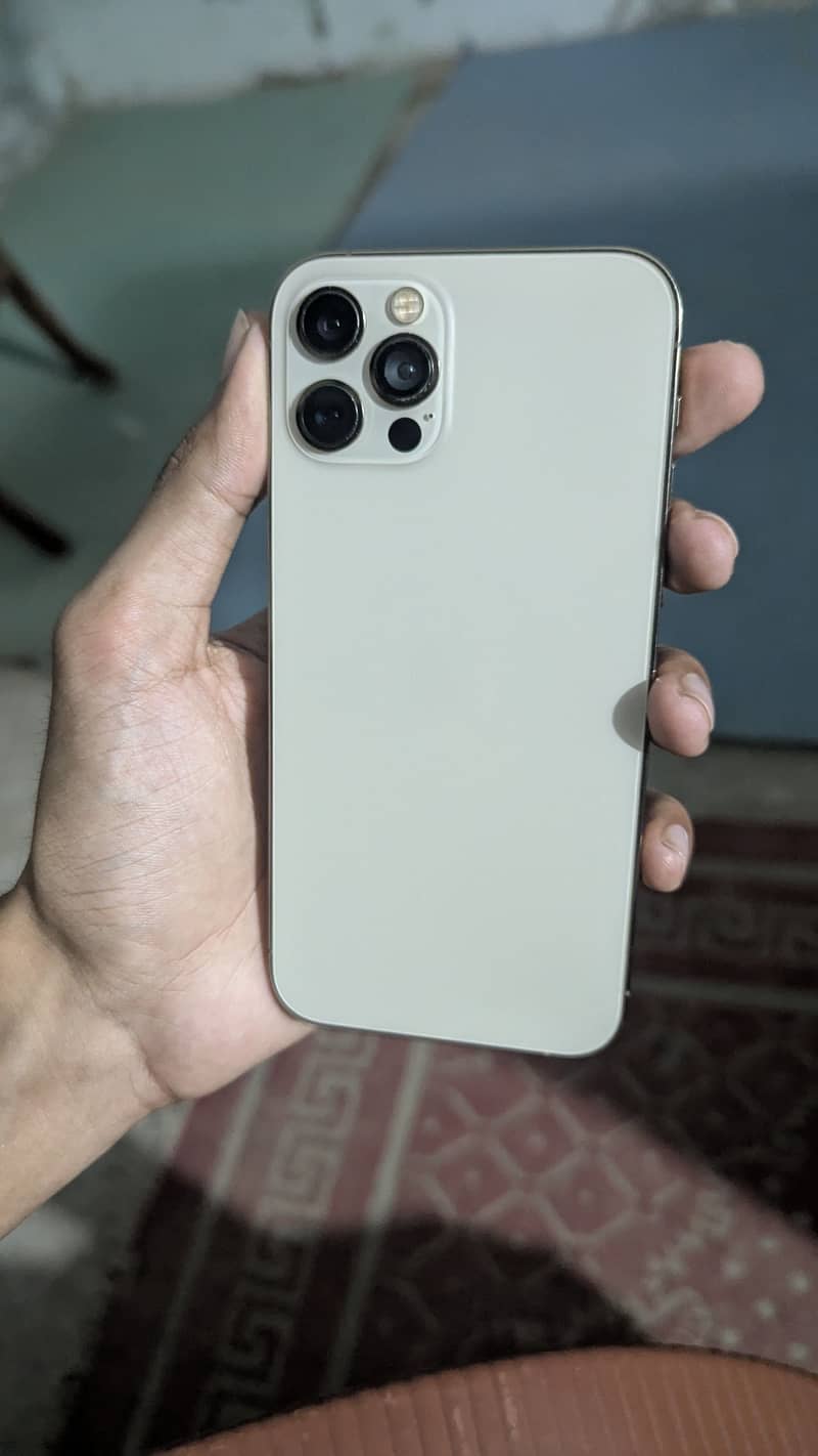 Iphone 12 pro 1
