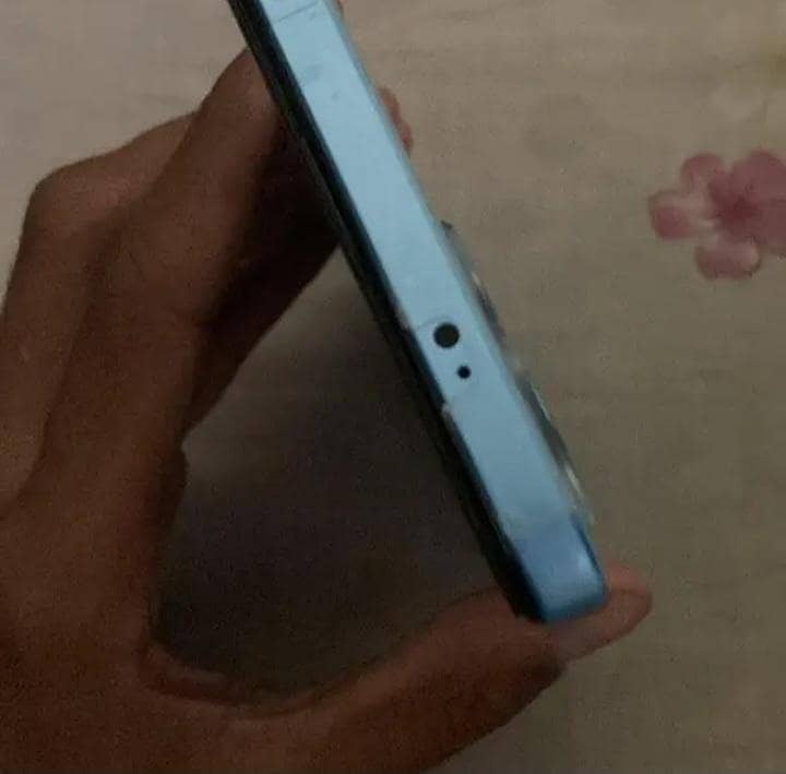 Xiaomi Redmi Note 12 4