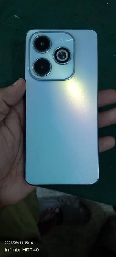Infinix Hot 40i