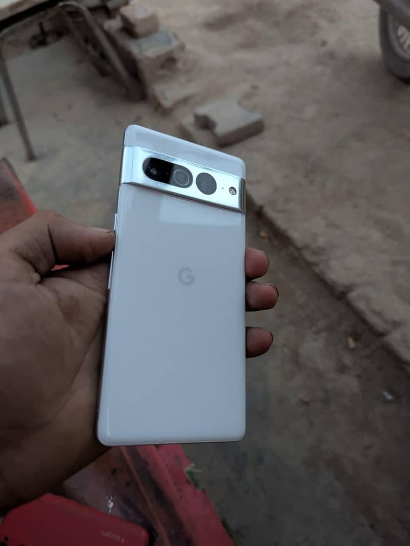 Google Pixel 7 Pro 2