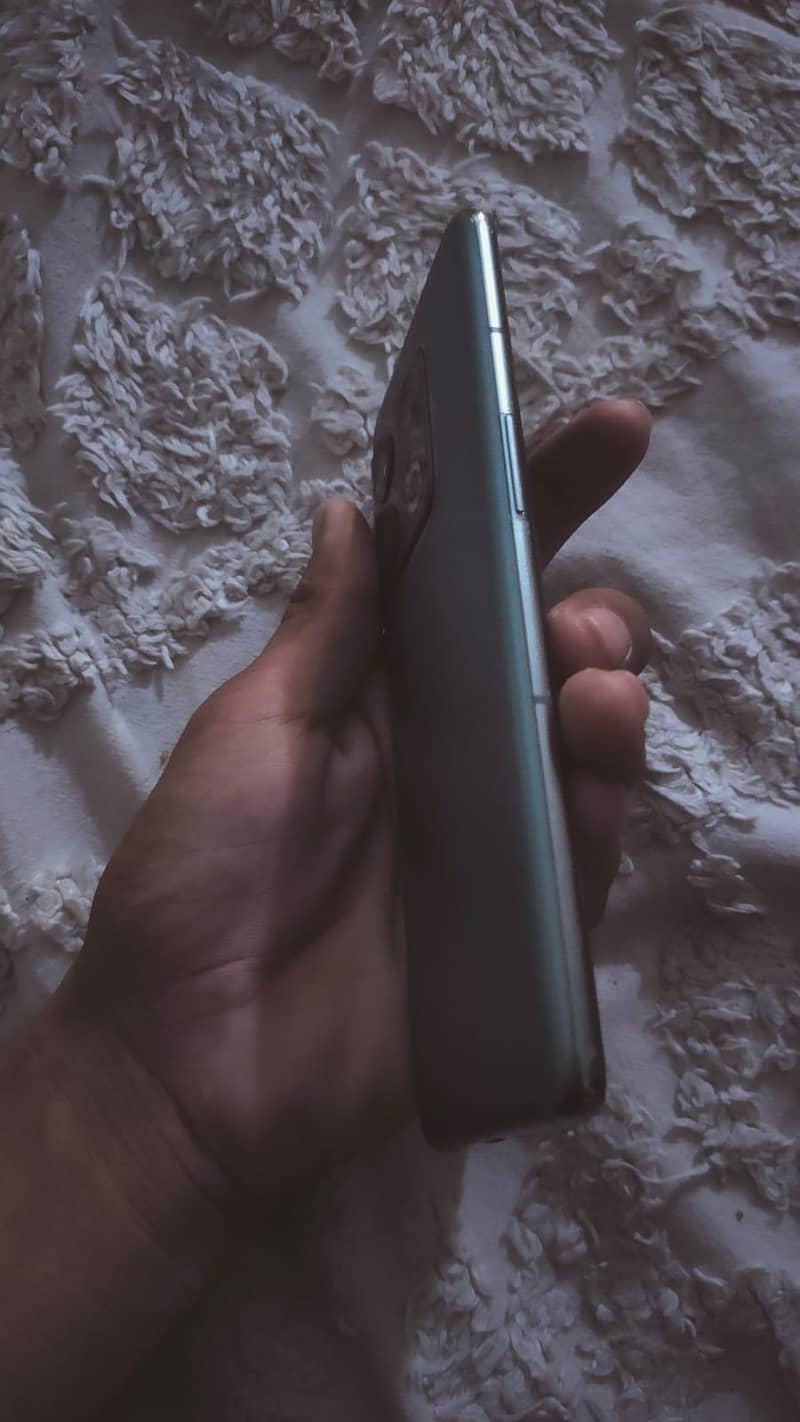 One Plus 10 Pro 3