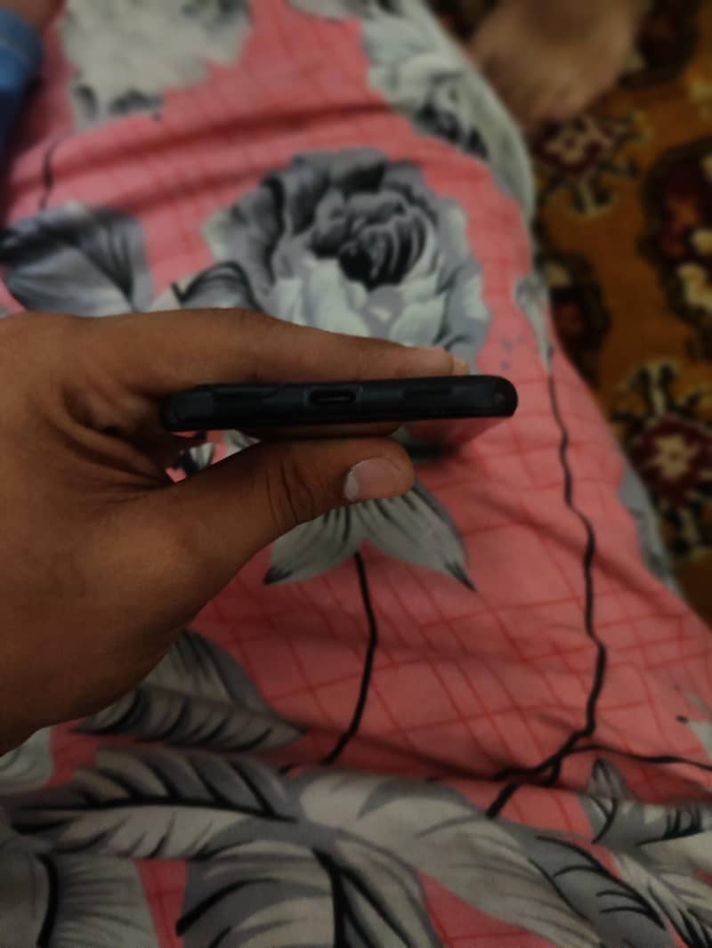 Google Pixel 4a 4