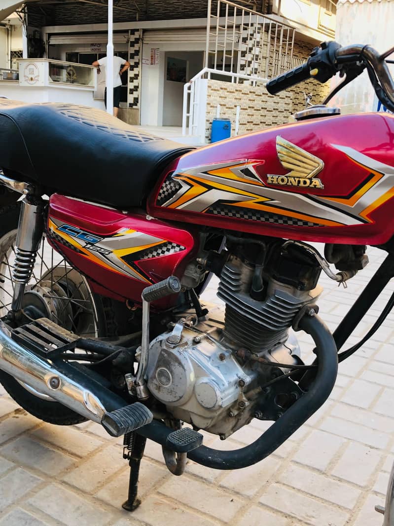 Unique 125 model 2015 2