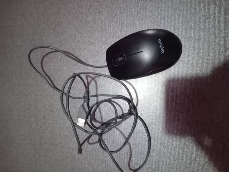 logitech simple mouse 0