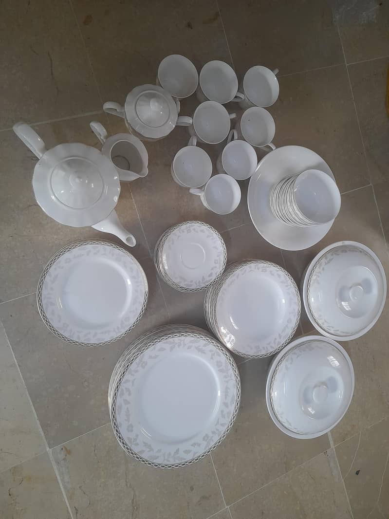 Dinner Set and Tea Set 6