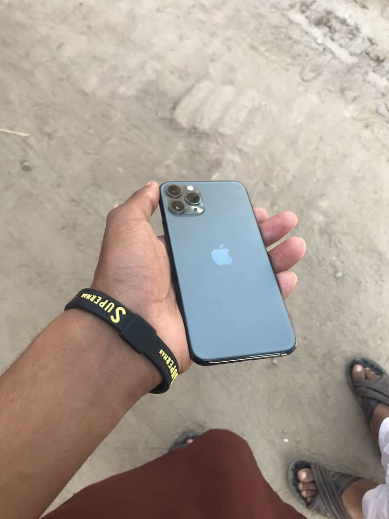 Apple iPhone 11 Pro 5
