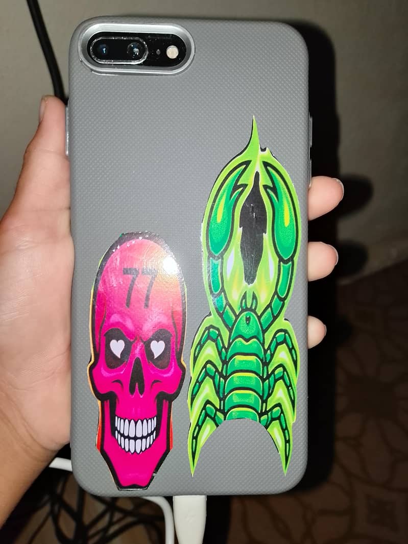 Apple iPhone 7 Plus 1