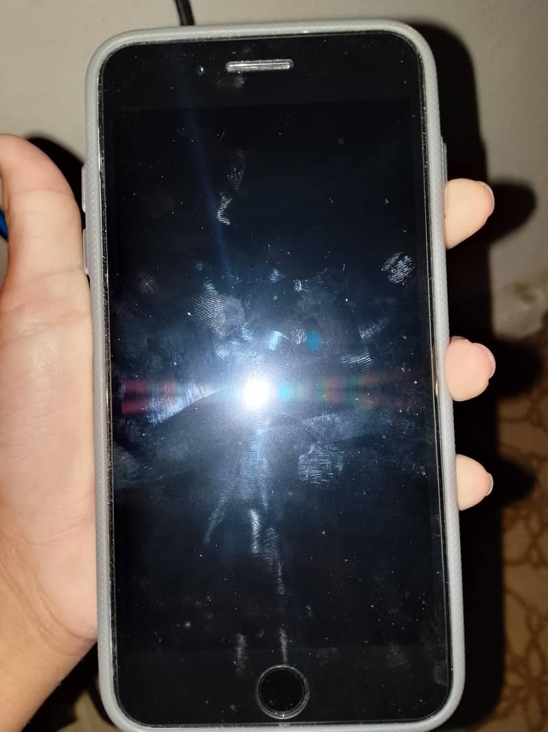Apple iPhone 7 Plus 2