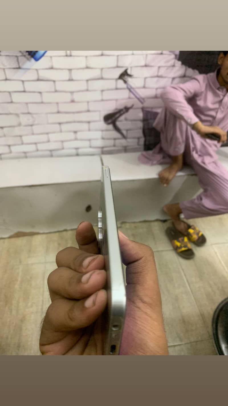 Tecno spark 40 pro 3