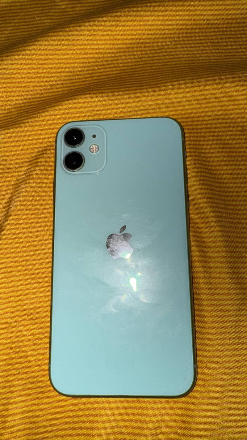 Apple iPhone 11 0