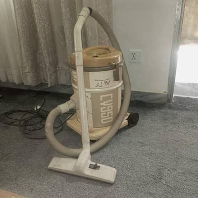 Hitachi CV-950 Vacuum Cleaner For Sale