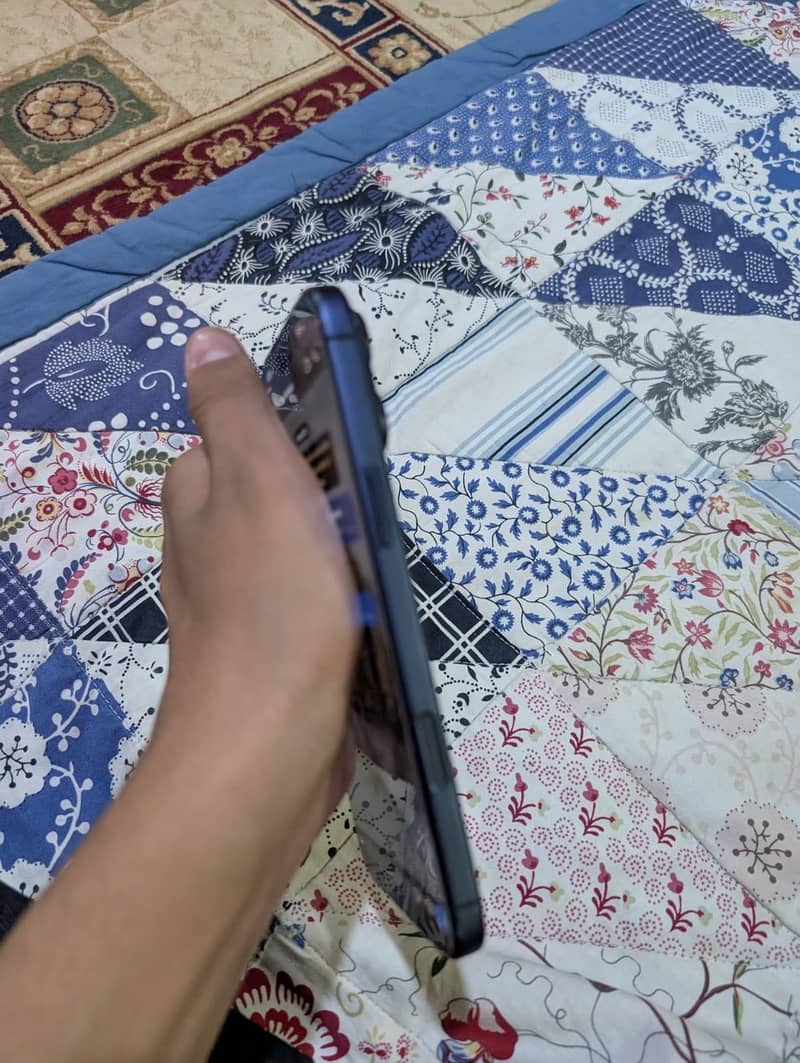 Apple iPhone 17 Pro Max 3