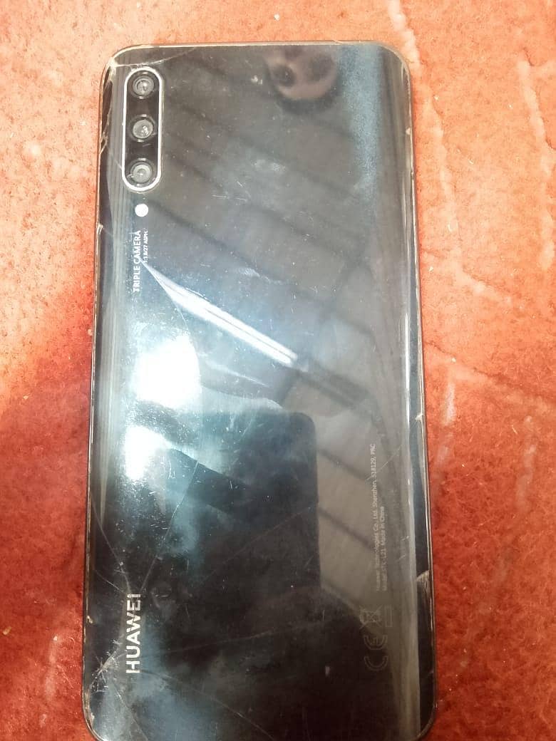 Huawei Y9s 4