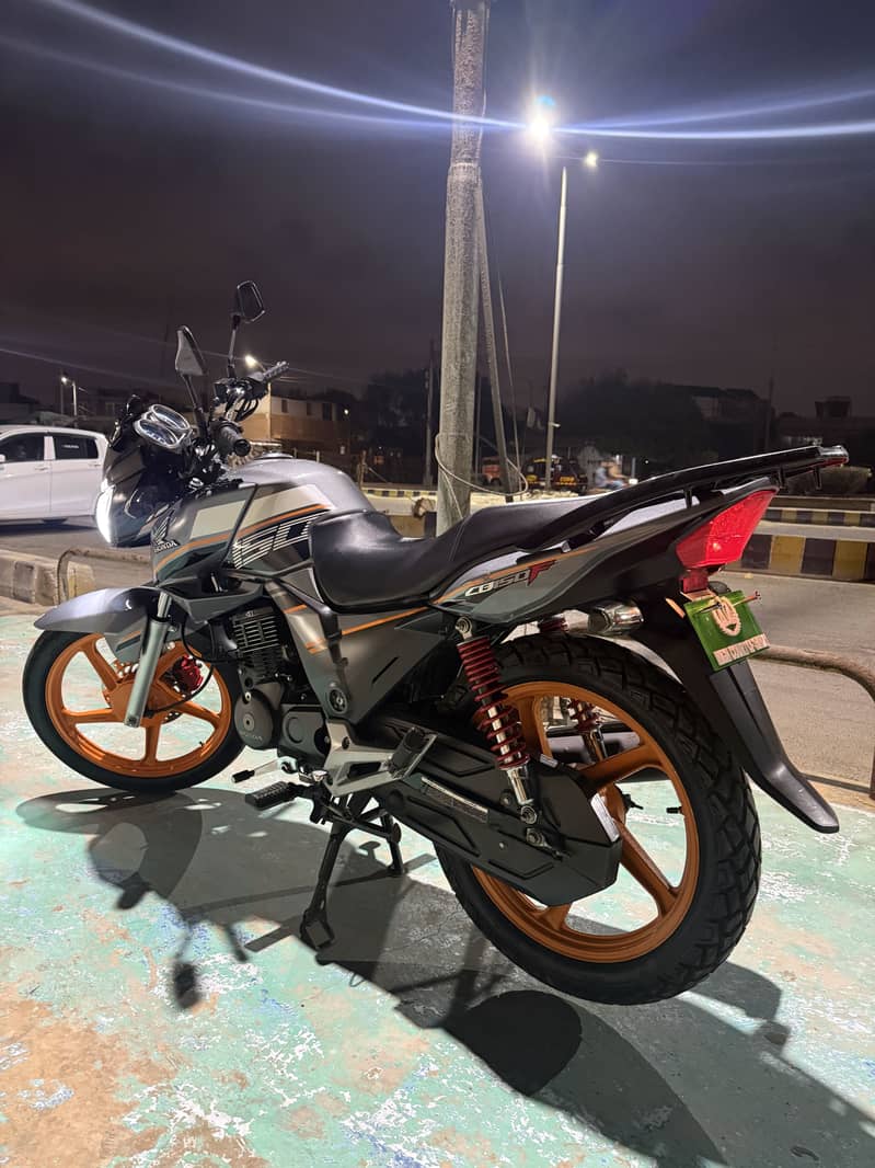 Honda CB 150F 0