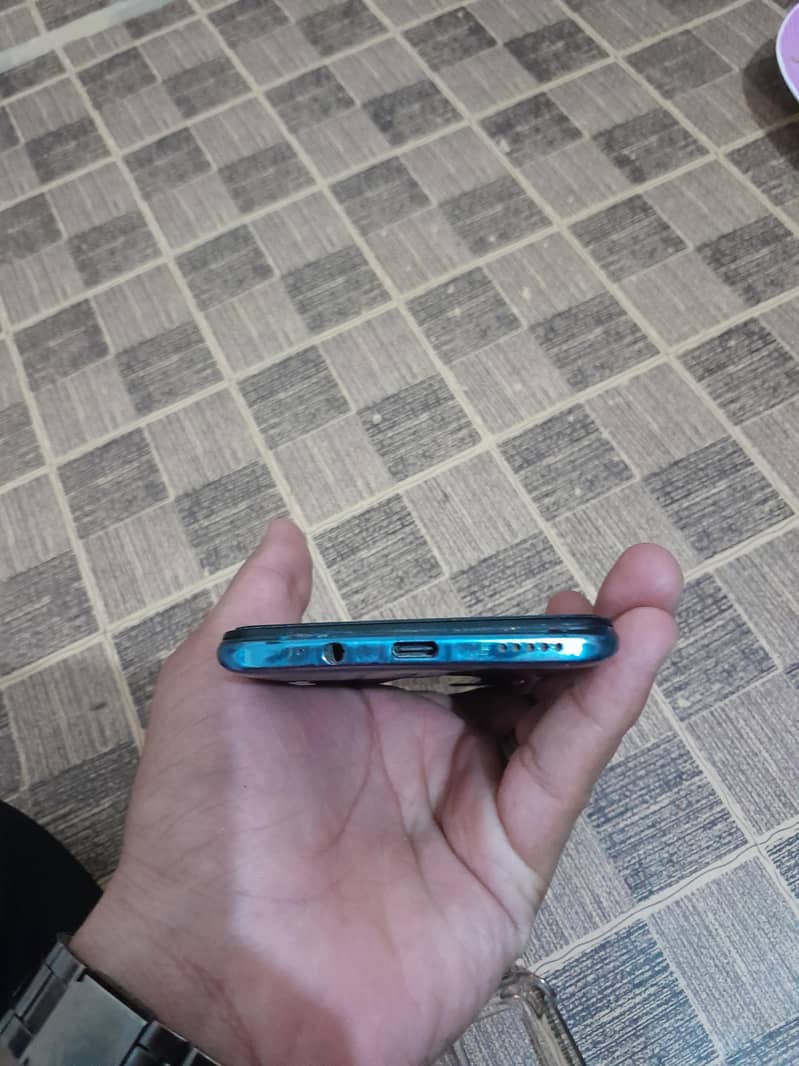 Infinix Note 8 4