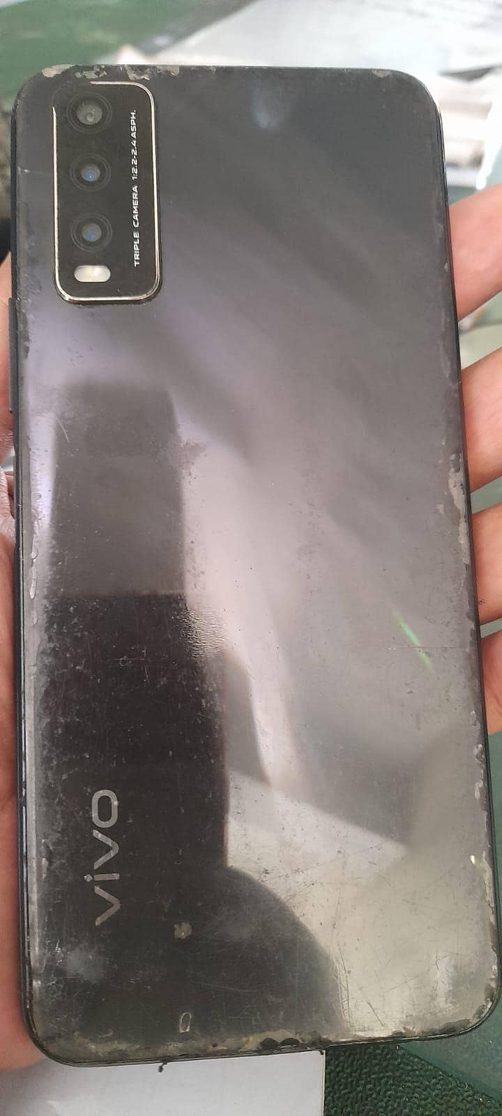 V2043 3