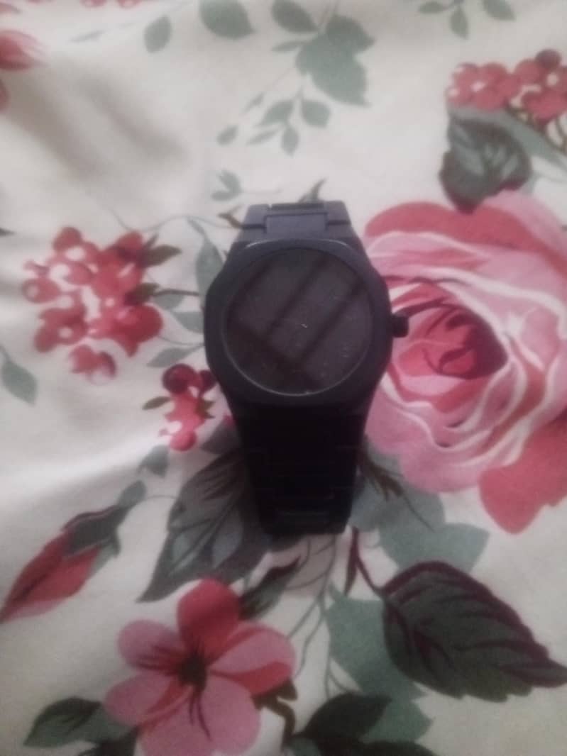 Arabic watch 0