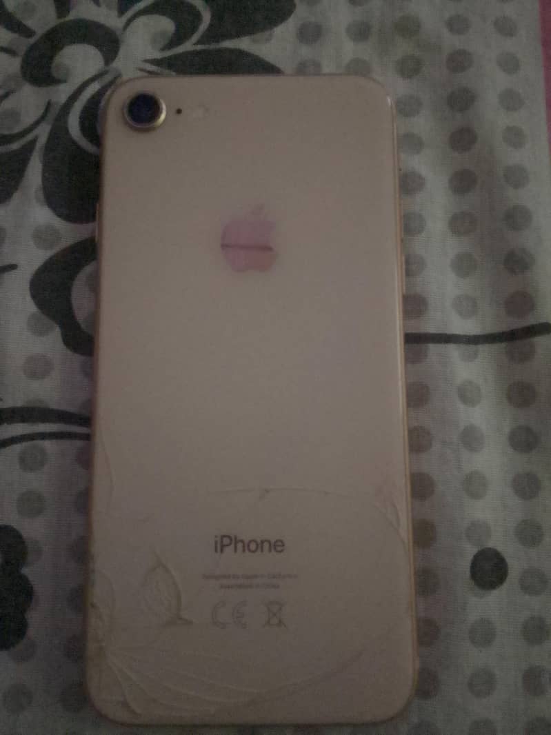 Apple iPhone 8 1