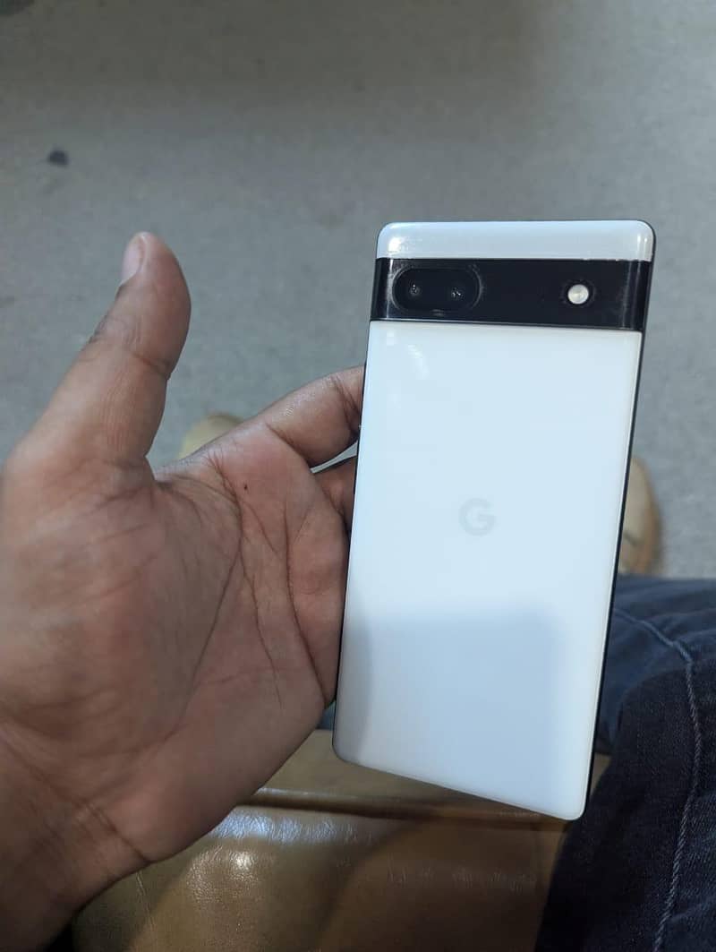 Google Pixel 6a 4