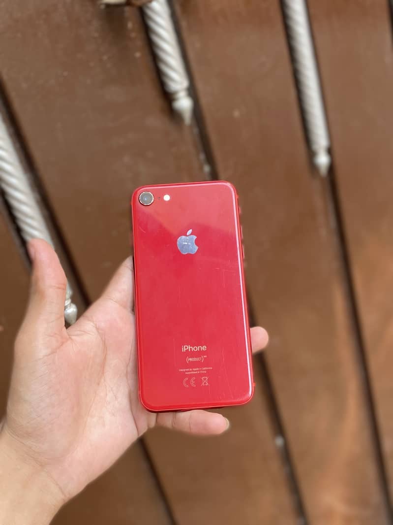 Apple iPhone 8 0
