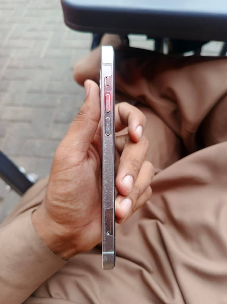 Apple iPhone 12 Pro 5
