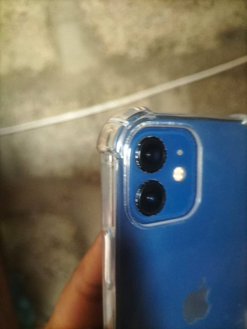Apple iPhone 12 7