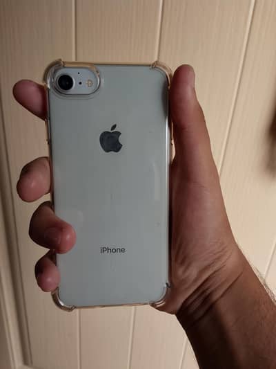 Apple iPhone 8