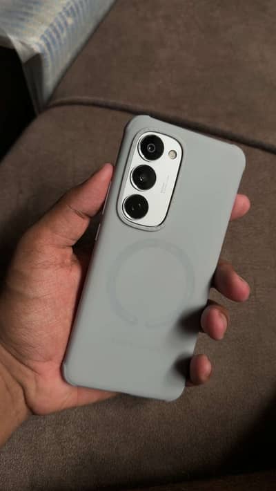 Tecno Spark 40 pro plus