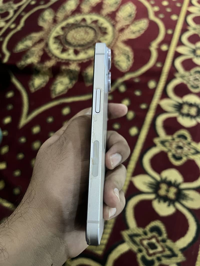 Apple iPhone 14 0