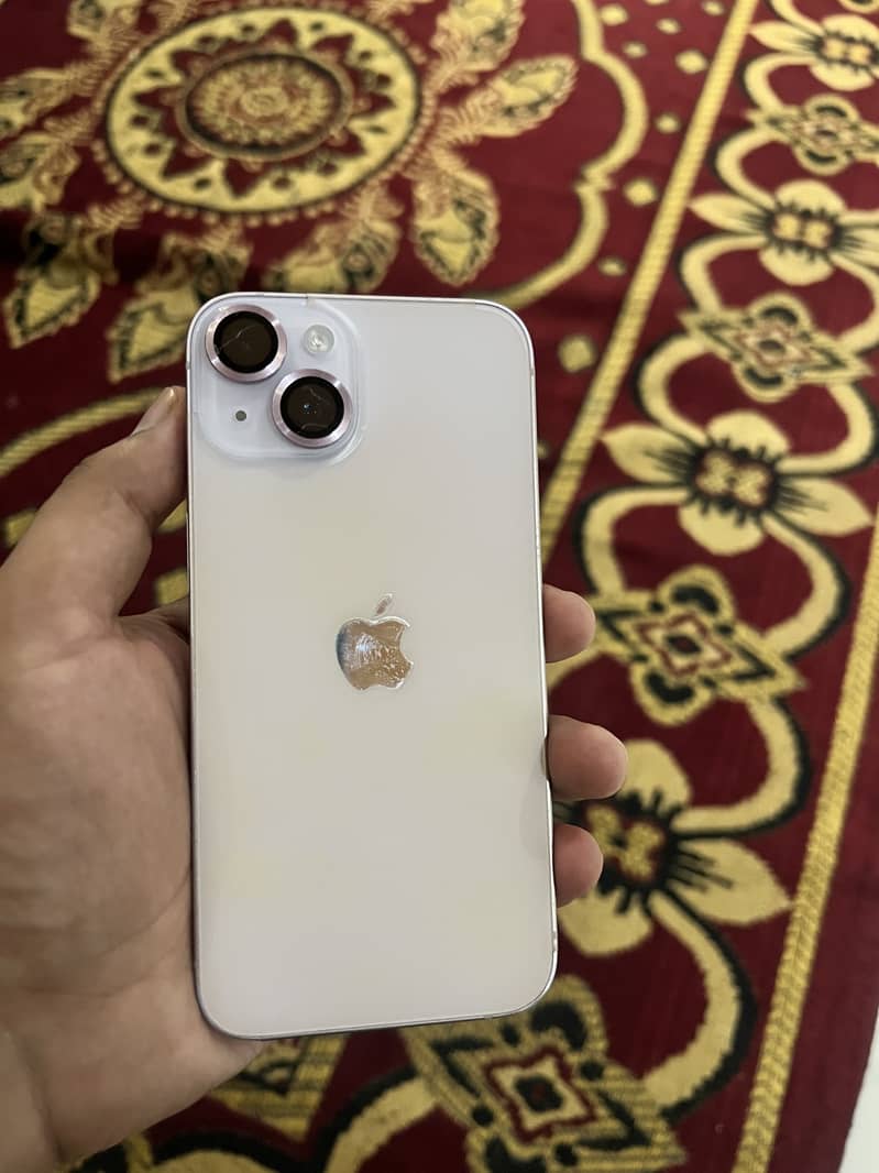 Apple iPhone 14 3