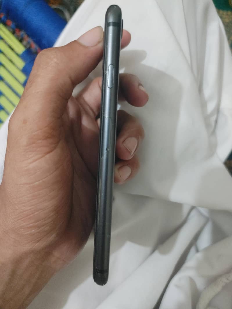 Apple iPhone 8 2