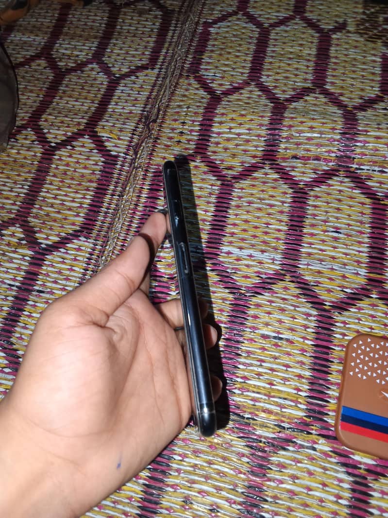 Apple iPhone 7 2