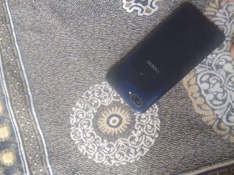 OPPO A12 8