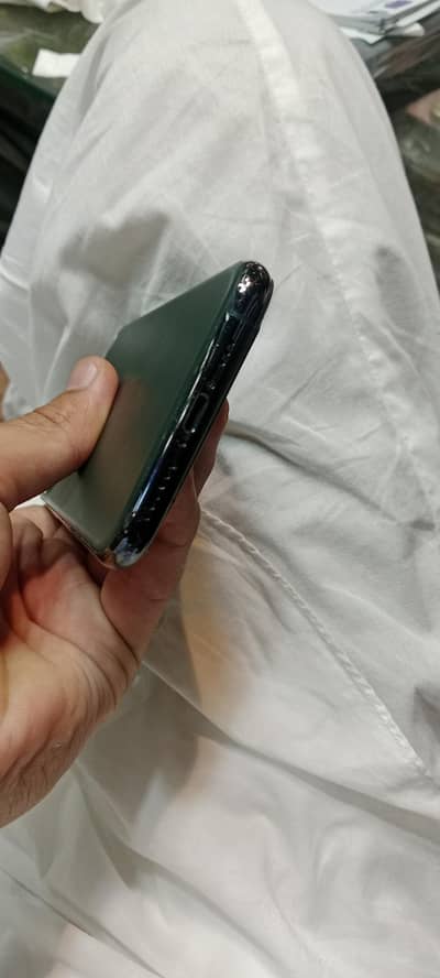 Apple iPhone 11 Pro