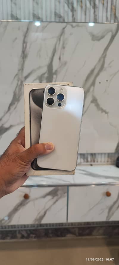 Apple iPhone 15 Pro Max jv