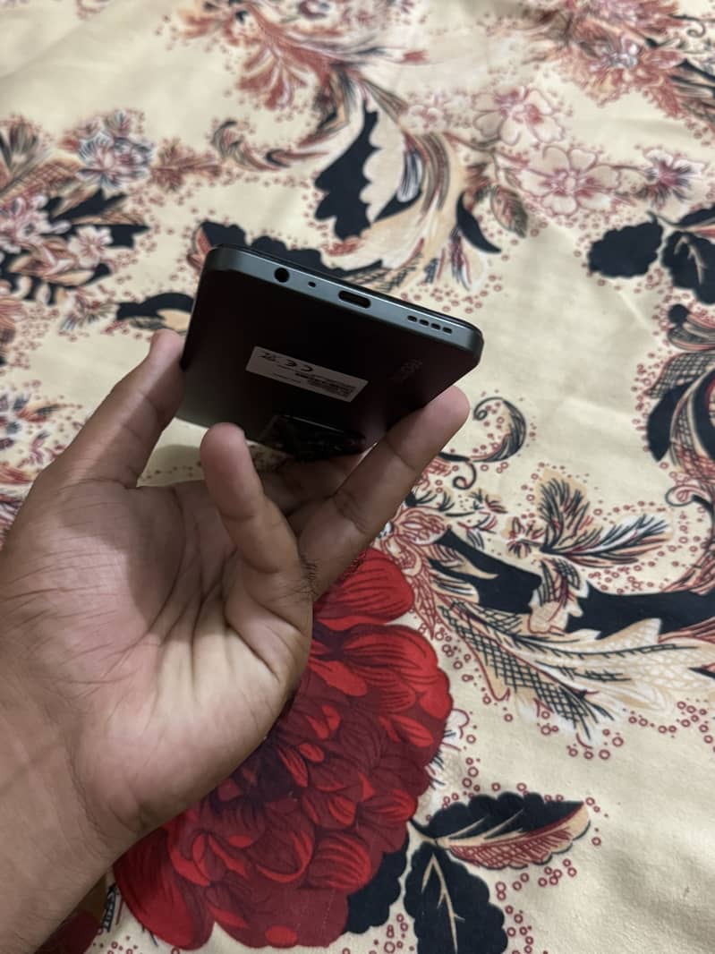 Realme C71 4