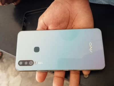 Vivo Y17