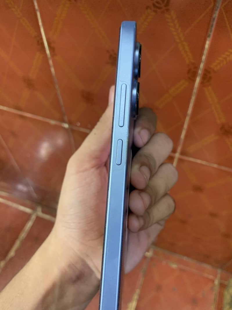 Xiaomi Redmi Note 13 3