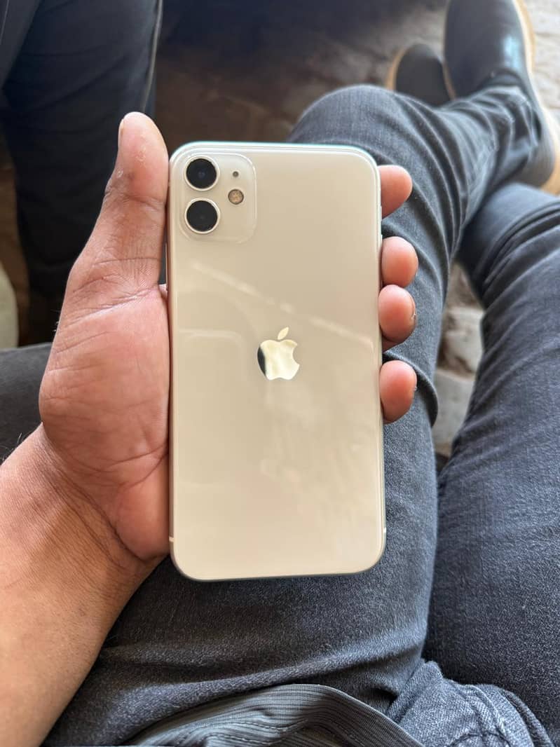 iPhone 11 5