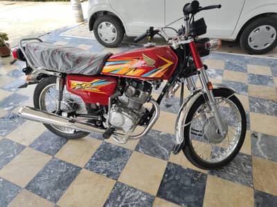 Honda 125 New 1800 km driven, just buy and use 2026 model