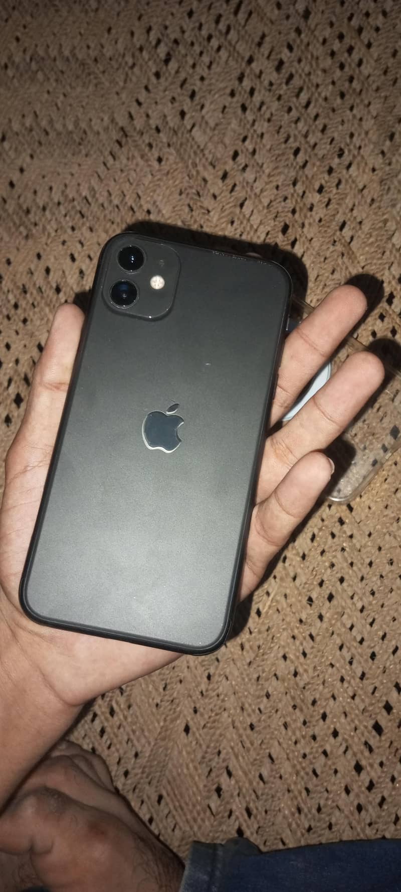Apple iPhone 11 0