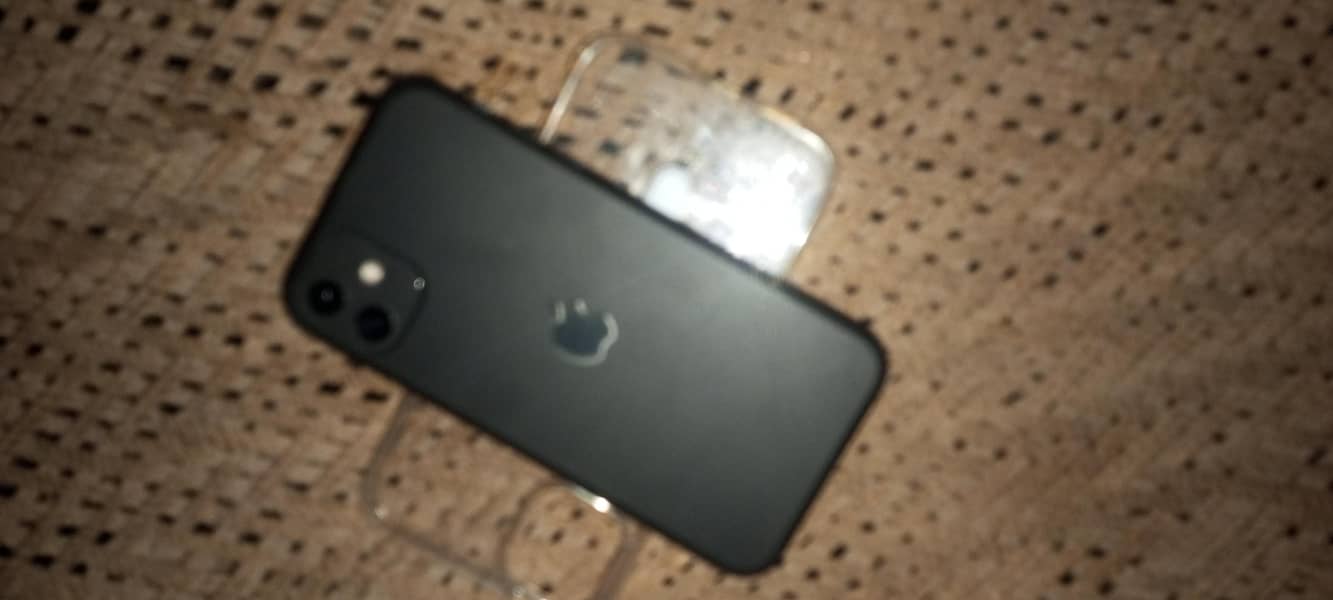 Apple iPhone 11 6