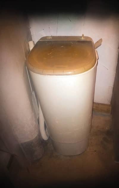 Used Washing Machine Dryer – Good Working Condition