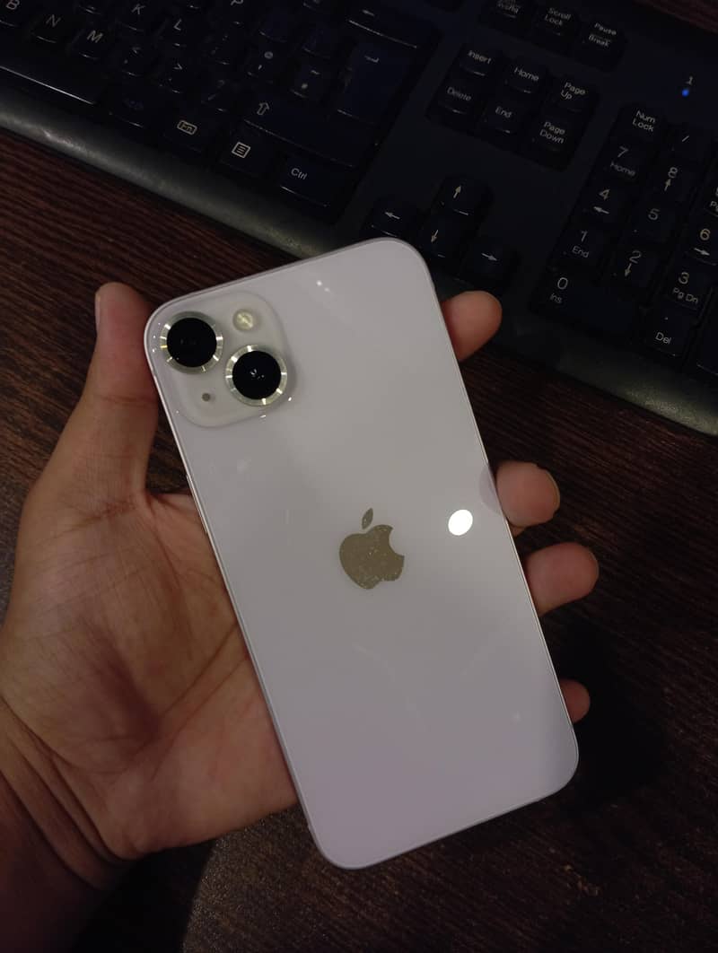 Apple iPhone 14 plus 0