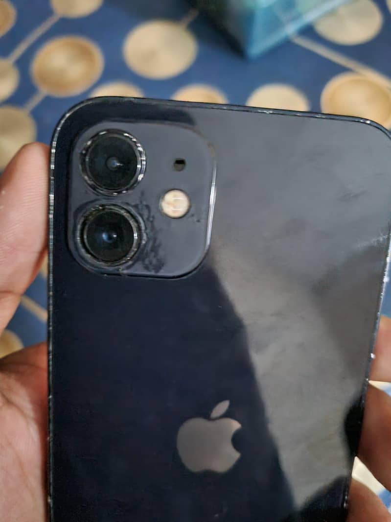 Apple iPhone 12 2