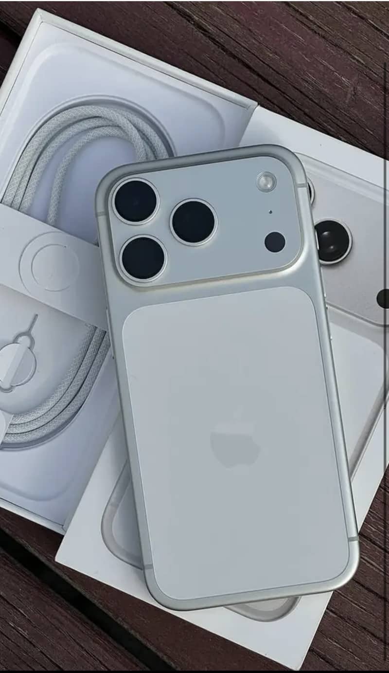 Apple iPhone 17 Pro Max 0