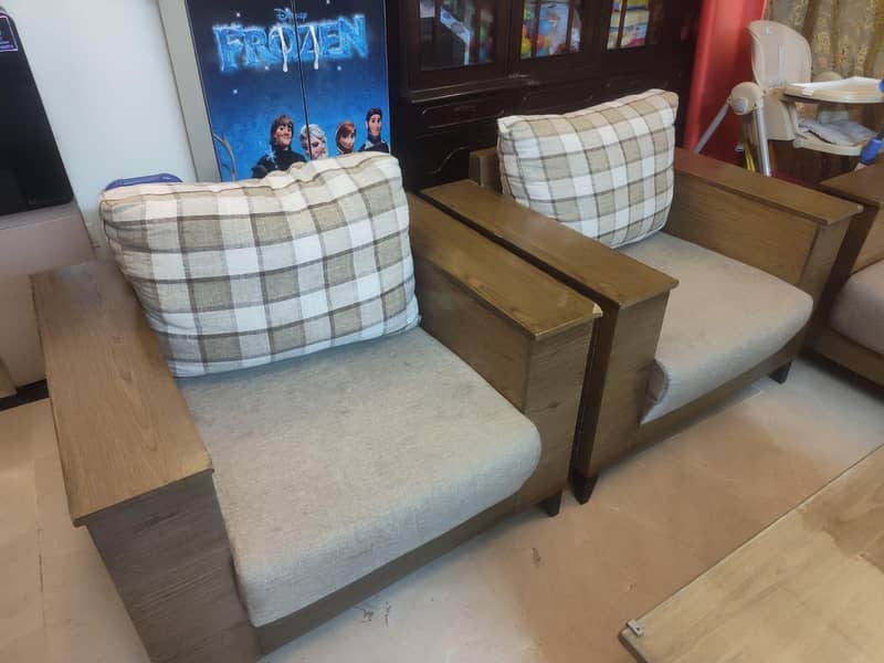 Sofa set or Table set 5