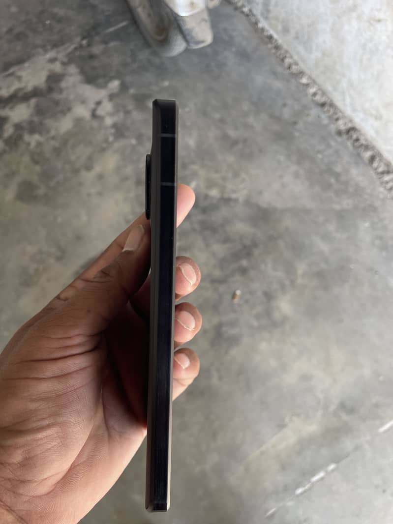 Sharp Aquos Sense7 plus 2