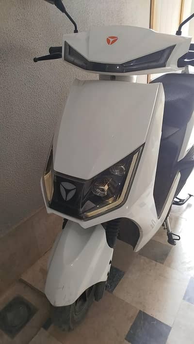 still in warranty yadea t5